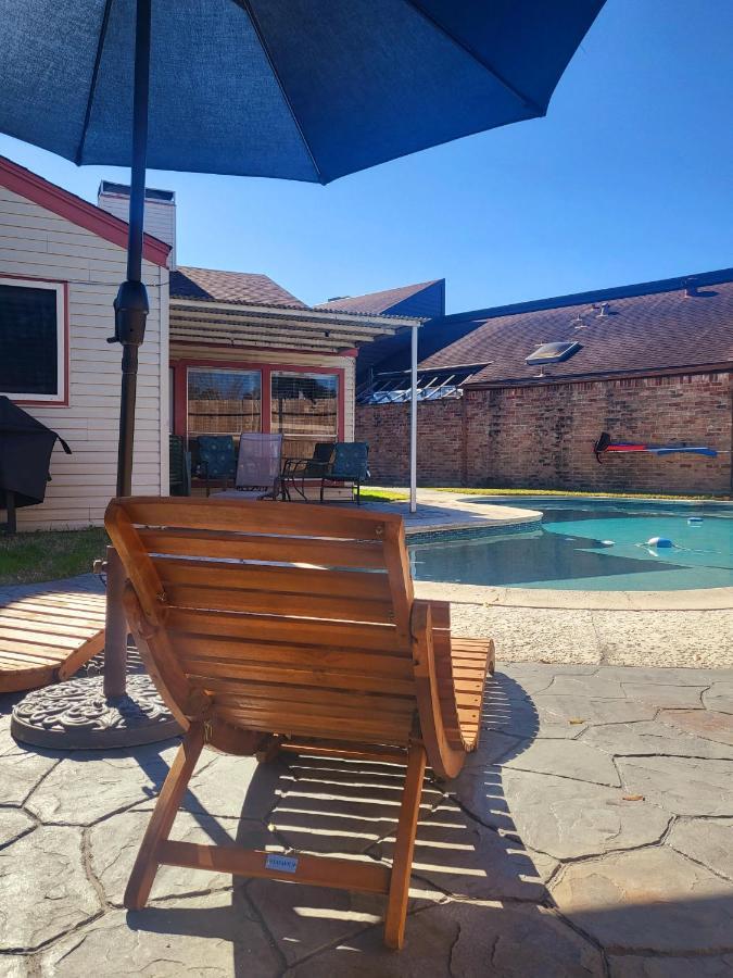 Вилла 1976Houstongem Luminous Pvtpool & Hottub Dt20Mins For Lrg Families 6Beds 2Bath Экстерьер фото
